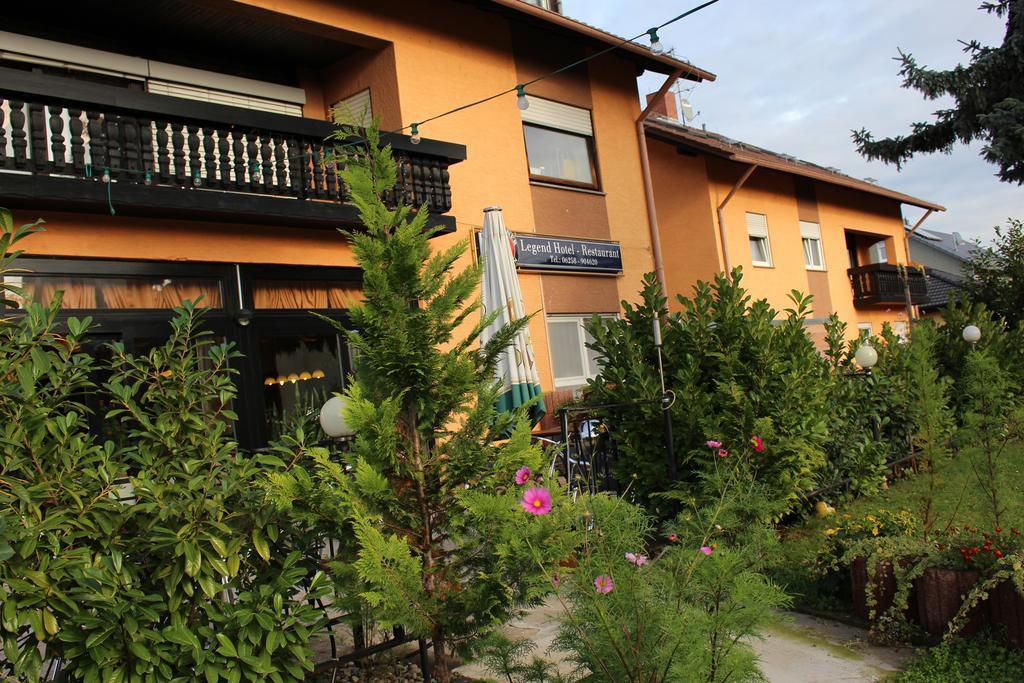 Legend Hotel Biebesheim am Rhein Екстер'єр фото
